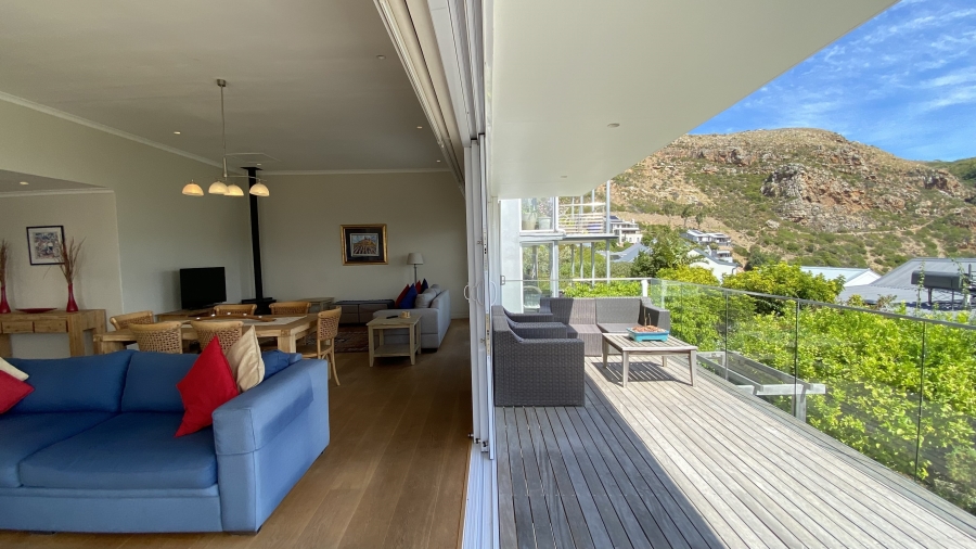 3 Bedroom Property for Sale in Admirals Kloof Western Cape